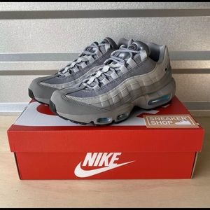 Nike Air Max 95 Retro Logo Grey Blue Sneakers